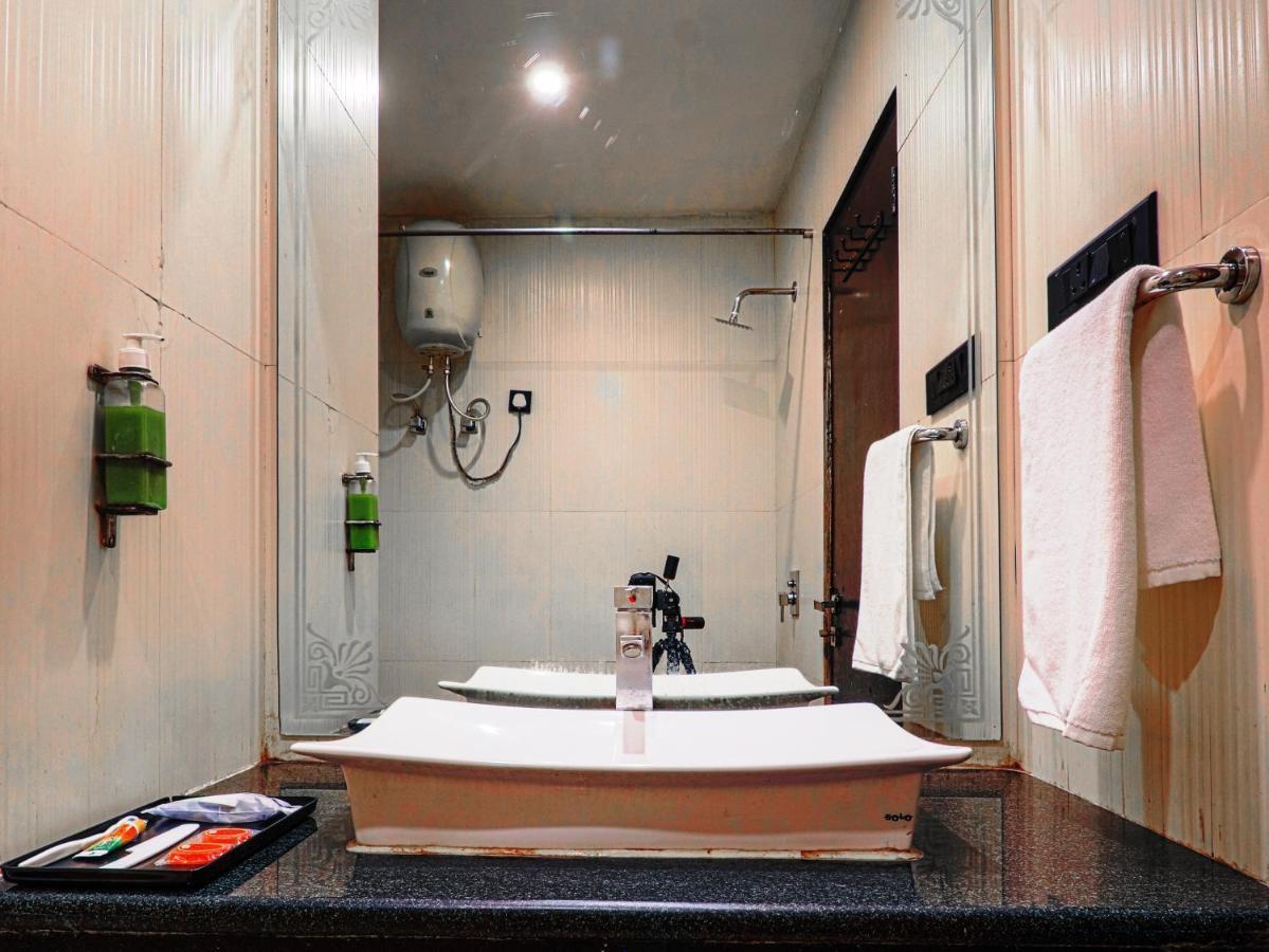 Oaktel Hotel Grand Shiva Near Ganga Ghat Haridwar Exterior photo