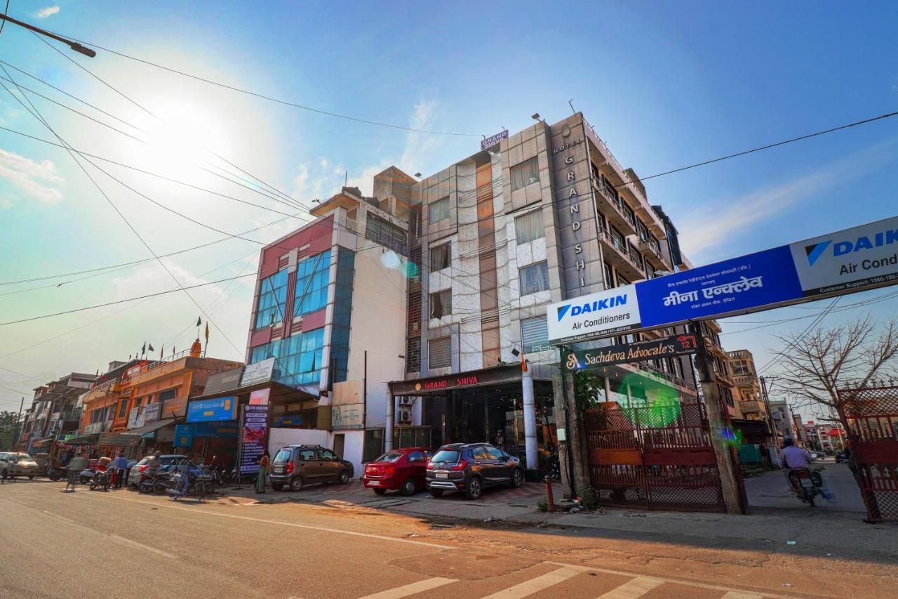 Oaktel Hotel Grand Shiva Near Ganga Ghat Haridwar Exterior photo